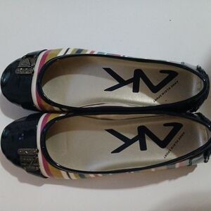 Anne Klein Women's Striped Ballet Flats - Black and Multicolor